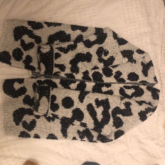 Cheetah print cardigan - Picture 1 of 2